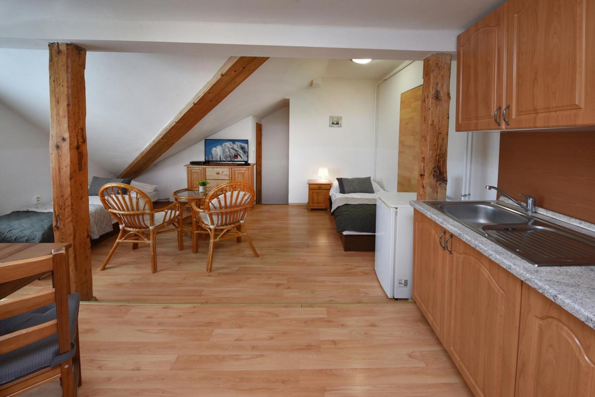Apartmany Zea Tatranska Lomnica Exterior photo
