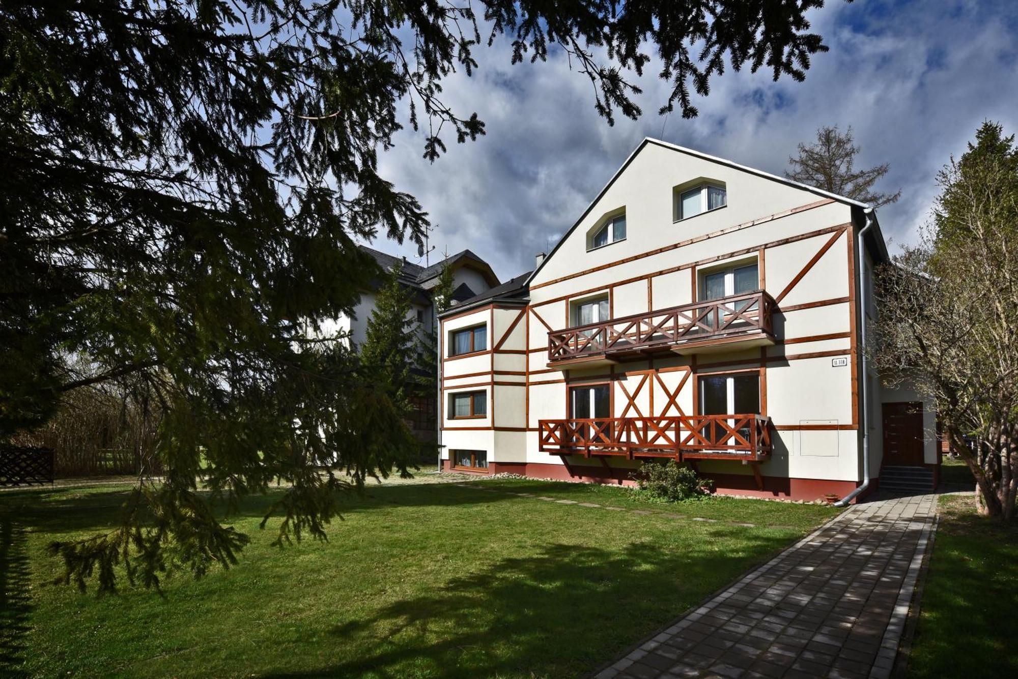 Apartmany Zea Tatranska Lomnica Exterior photo